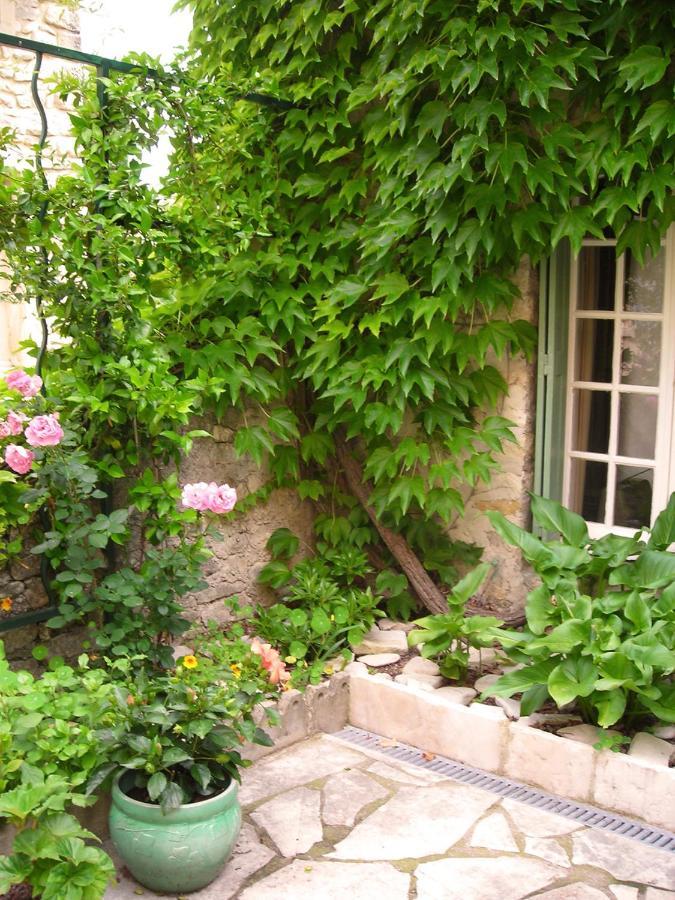 Bed and Breakfast Au Coeur De La Cite Medievale Везон-ла-Ромен Екстер'єр фото